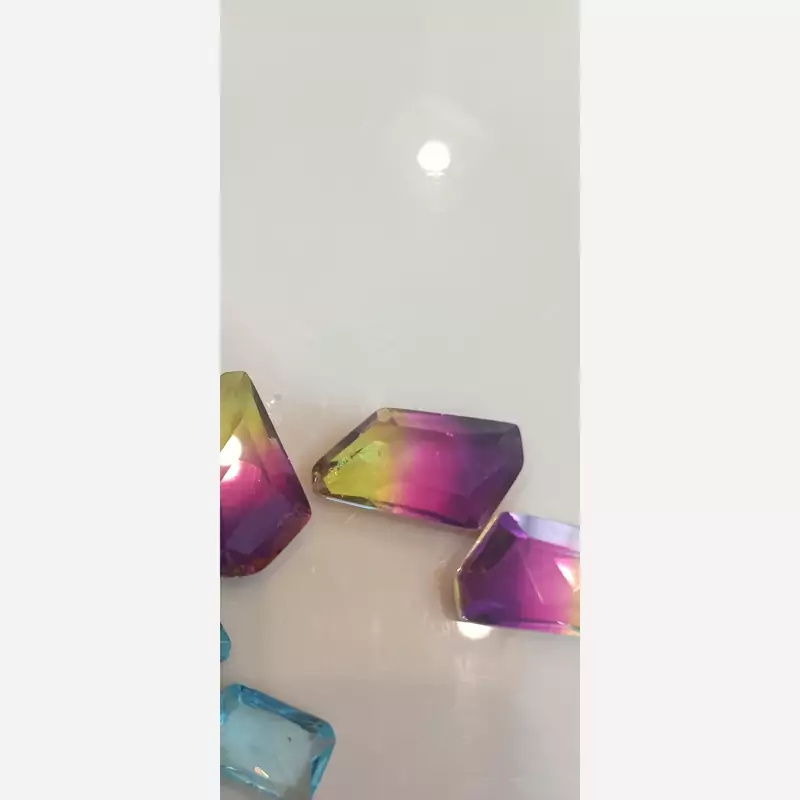 آکومارین  رنگی