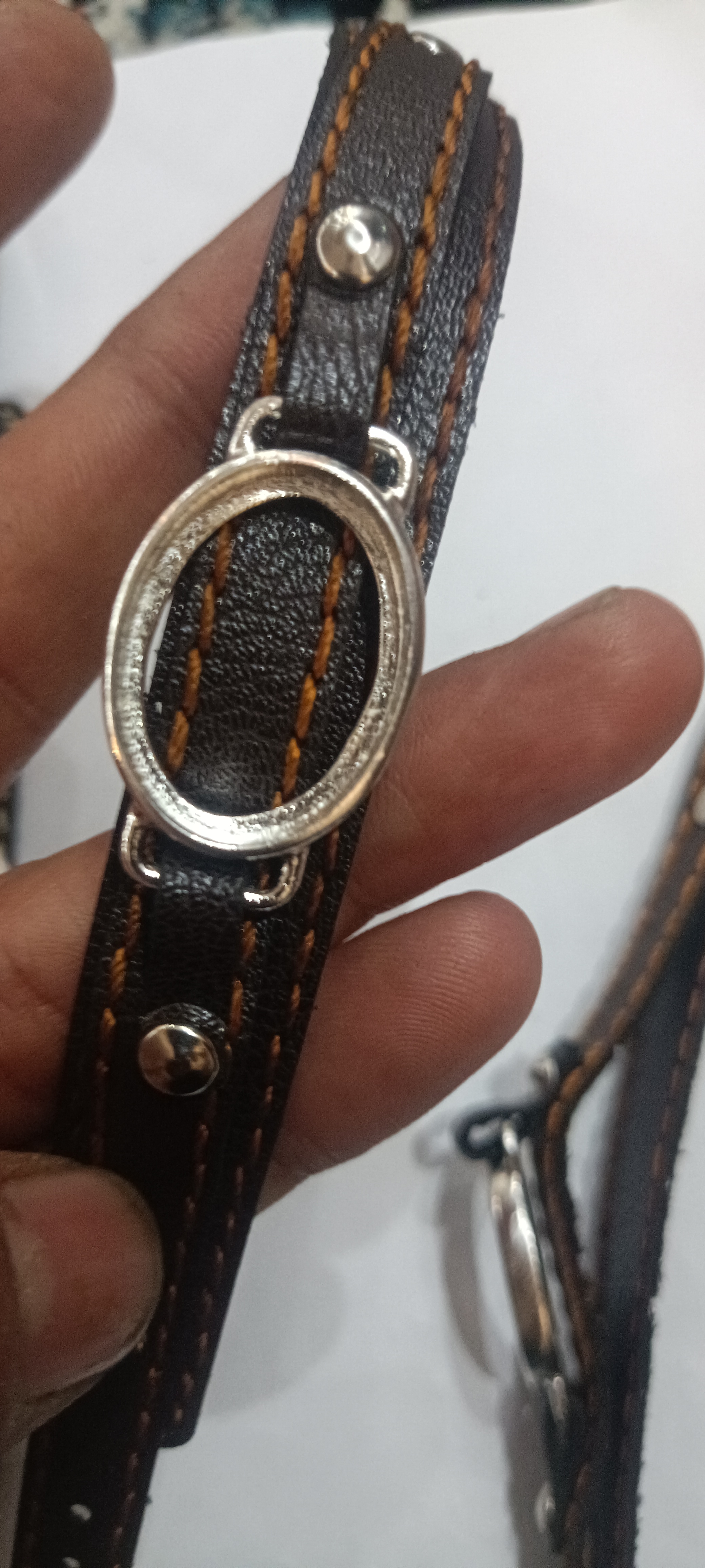 دستبند چرم مصنوعی بدونه سنگ